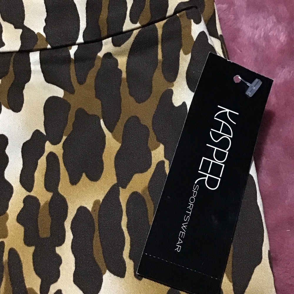 Kasper Leopard Print Pencil Skirt - Brown and Black.New
